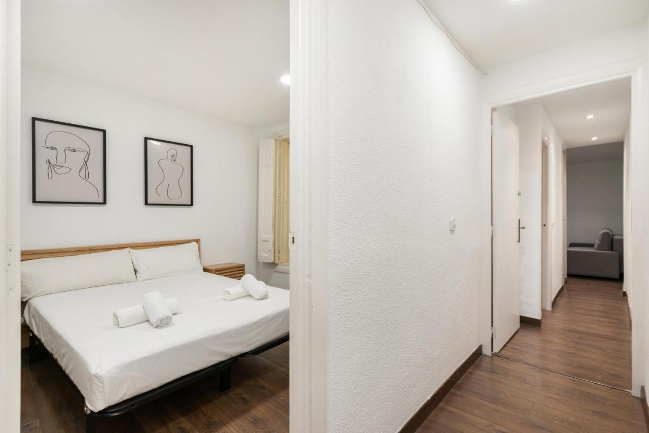Apartamento En La Puerta Del Sol Apartment มาดริด ภายนอก รูปภาพ