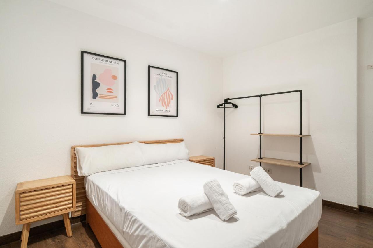 Apartamento En La Puerta Del Sol Apartment มาดริด ภายนอก รูปภาพ